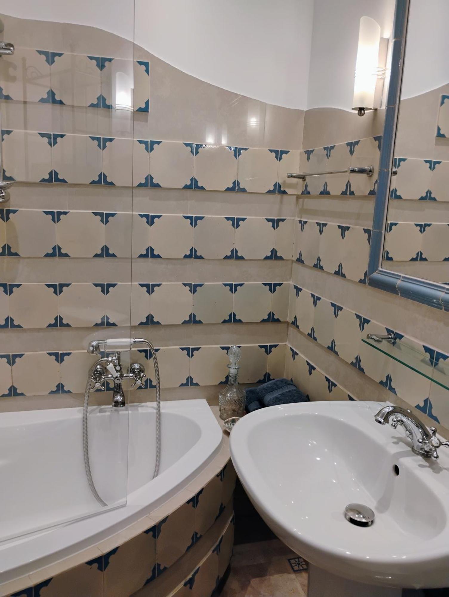 Apartament Rozy คราคูฟ ภายนอก รูปภาพ